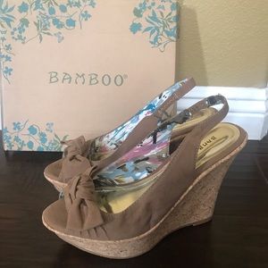 Bamboo cork wedges